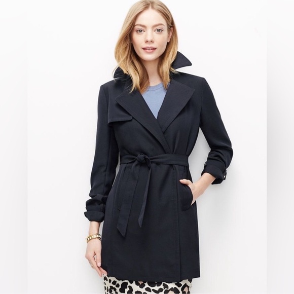 Ann Taylor navy lightweight  crepe trench size L - Picture 1 of 7